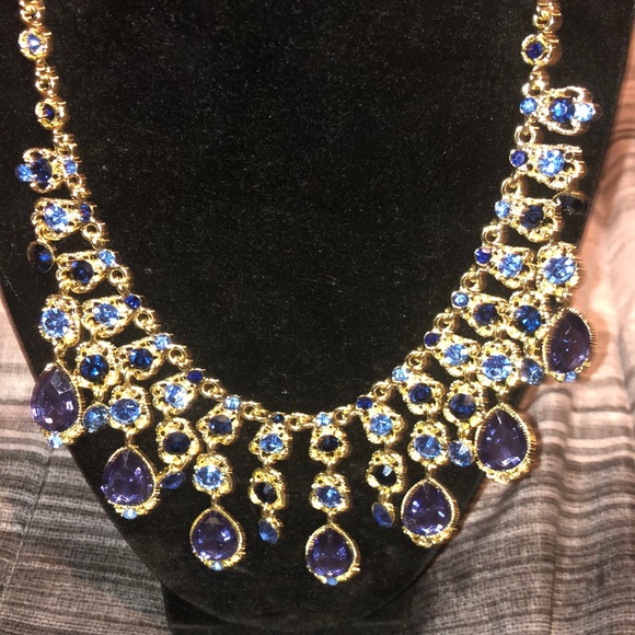 Gold Tone with Blue Stones Necklace - Picture 3 of 6
